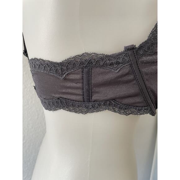 Kaviar Lingerie Bra High Neck Metallic Crochet Underwire - Picture 7 of 12